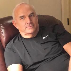 Meet your Posher, Les